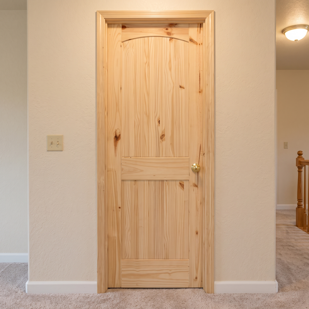 24 in x 80 in Cheyenne Knotty Pine Interior Prehung Door