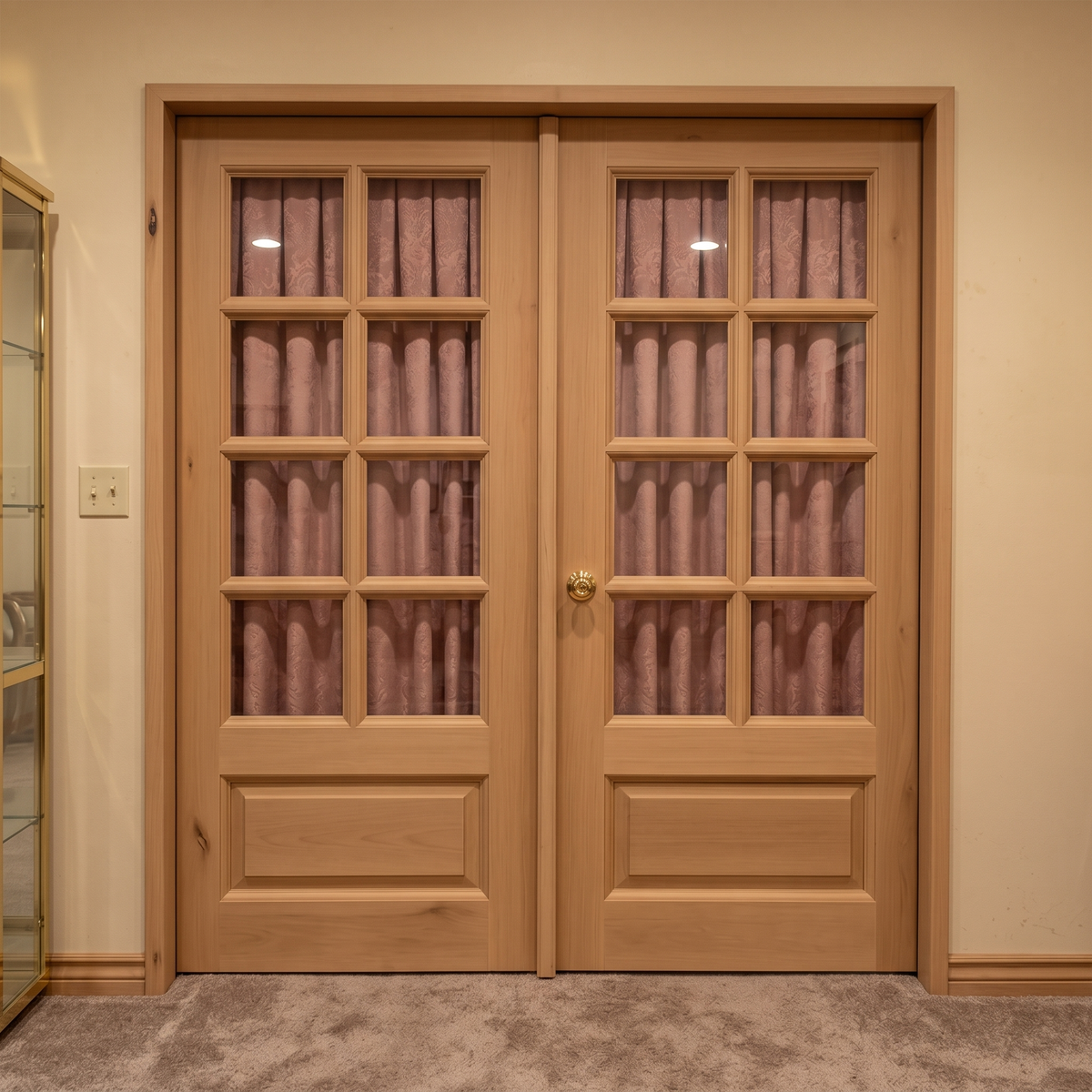 6/0X6/8 Knotty Alder Double Door
