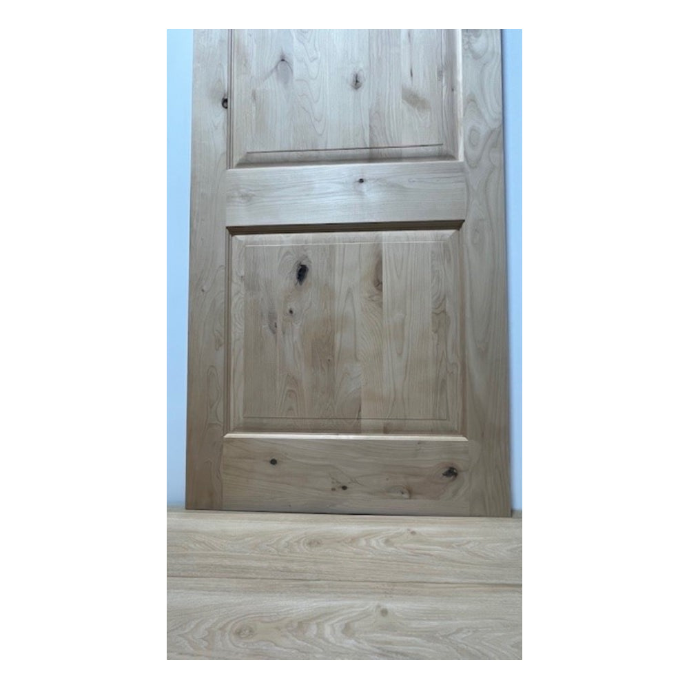 Knotty Alder 2 PNL Raised