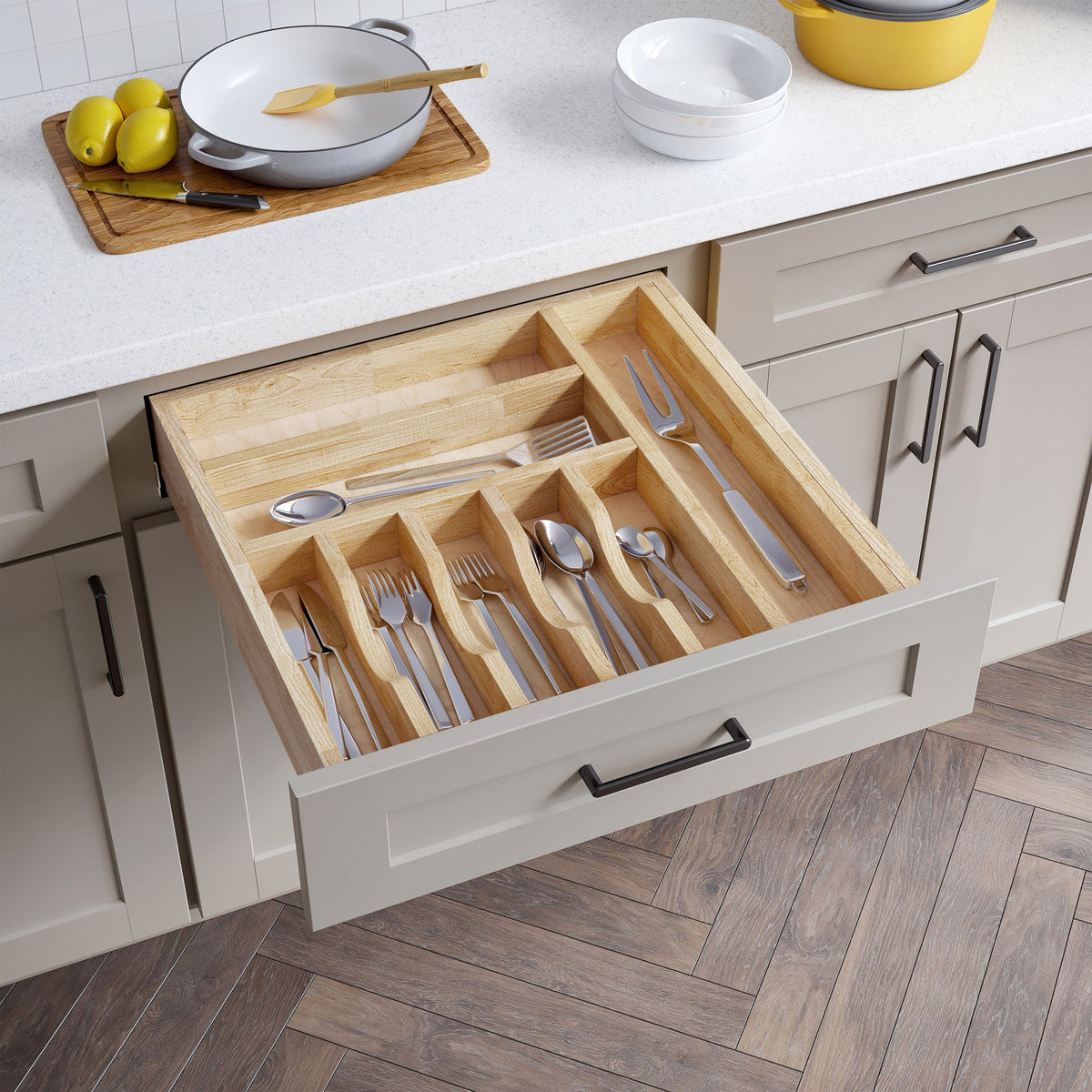 15"- 20" Adjustable Cutlery Drawer Insert