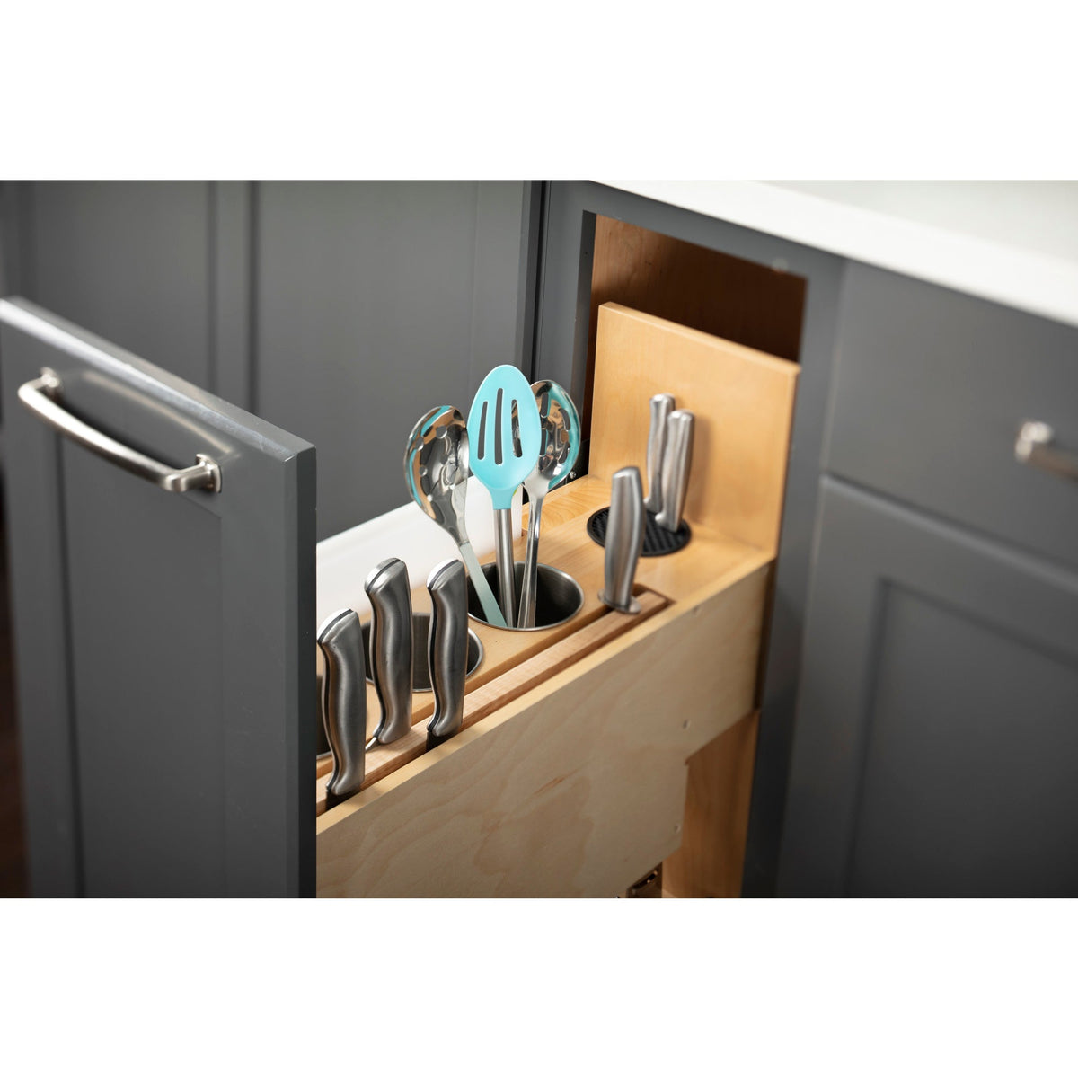 8" "No Wiggle" Magnetic Knife Organizer Soft-close Pullout