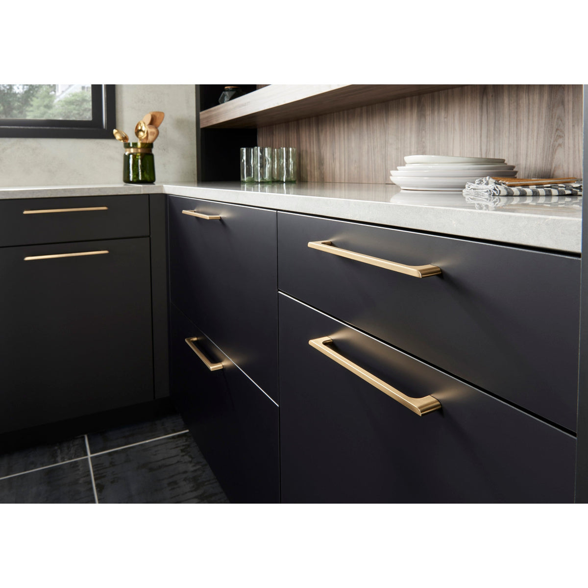 Leyton 224 mm Center-to-Center Bar Pull
