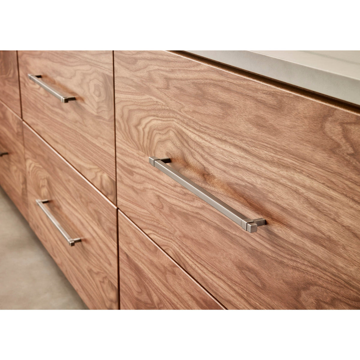 Zane 2" Length Bar Knob