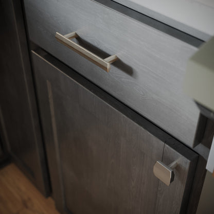 William 160 mm Center-to-Center Bar Pull