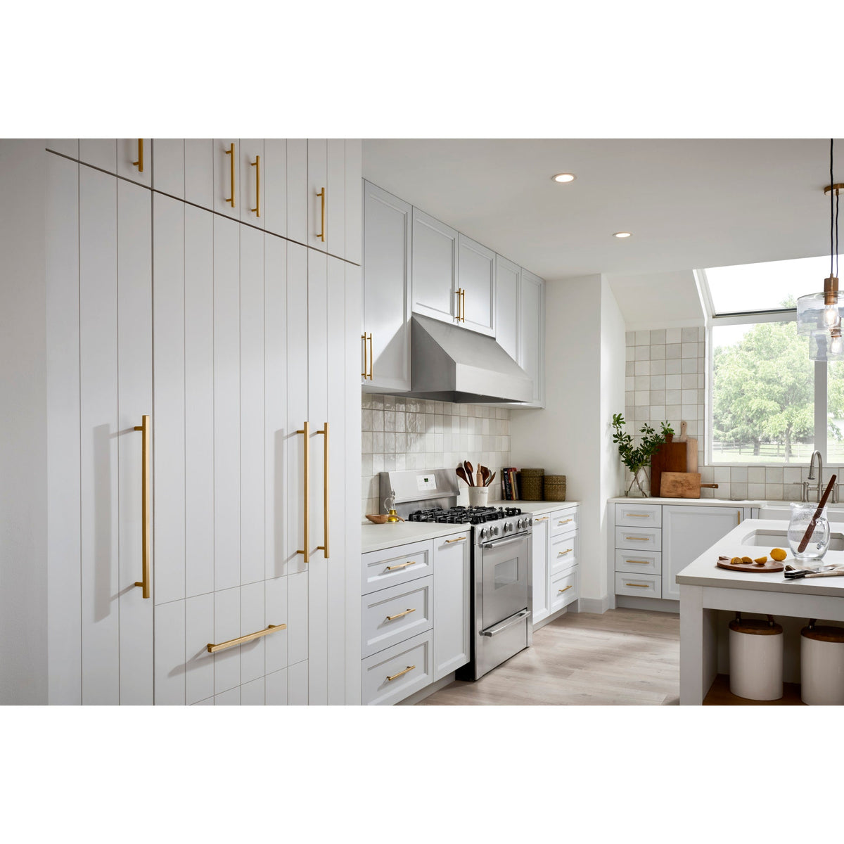 Dominique 18" Center-to-Center Appliance Pull