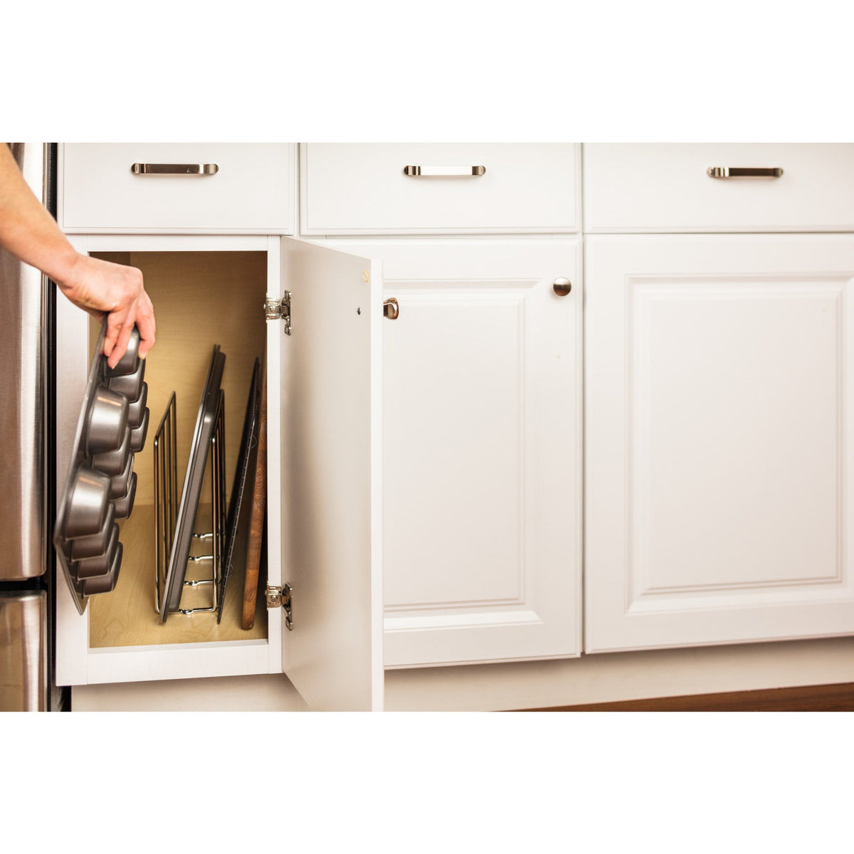 Polished Chrome U-Shaped Tray Divider